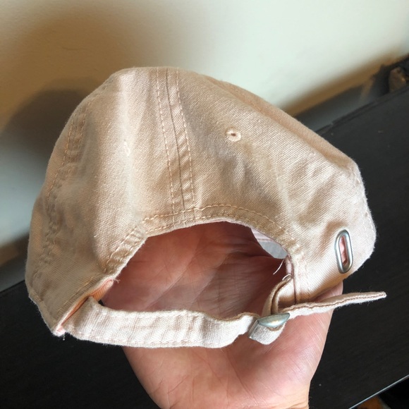 Pink hat - Picture 2 of 5